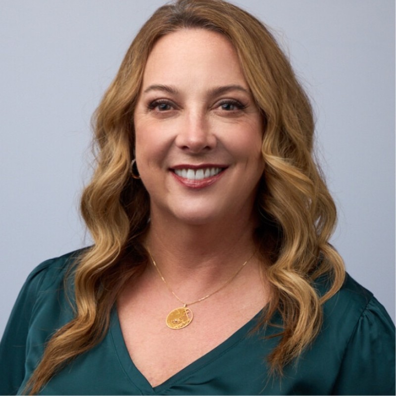 Headshot of Amy Cannon